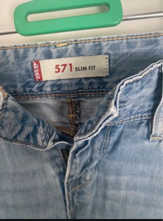 Shorts Levis 571 Slim Fit azules