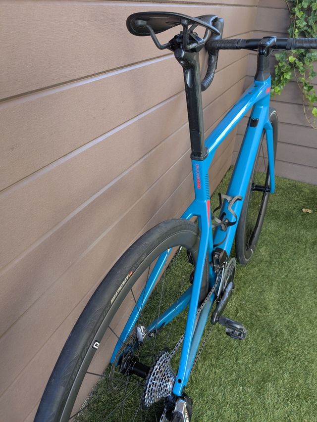 BMC Roadmachine 01 Red AXS - Talla 54