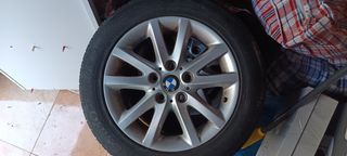 Llantas BMW 16" con cubiertas 
