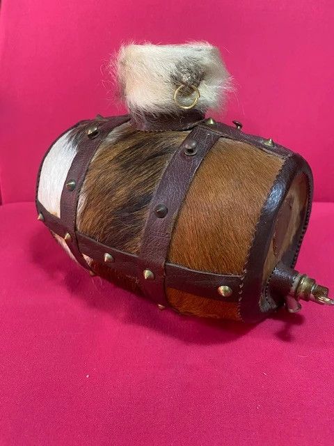 Barril licor medieval vintage