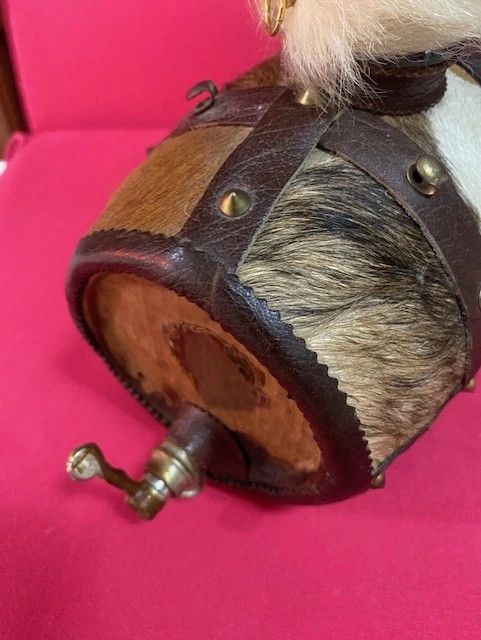 Barril licor medieval vintage