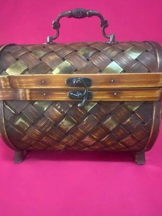 Caja cofre vintage madera mimbre