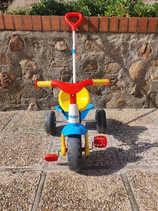 Triciclo infantil Feber, multicolor