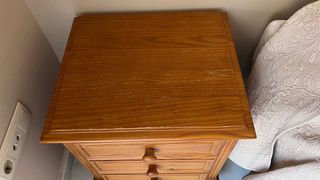 Mesita noche 3 cajones madera