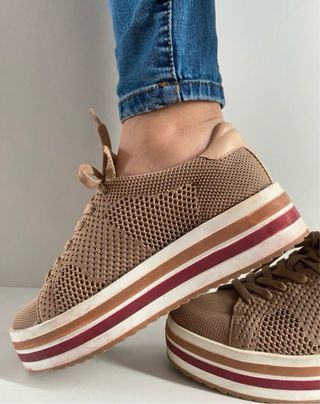 Stradivarius Zapatillas plataforma beige talla 38