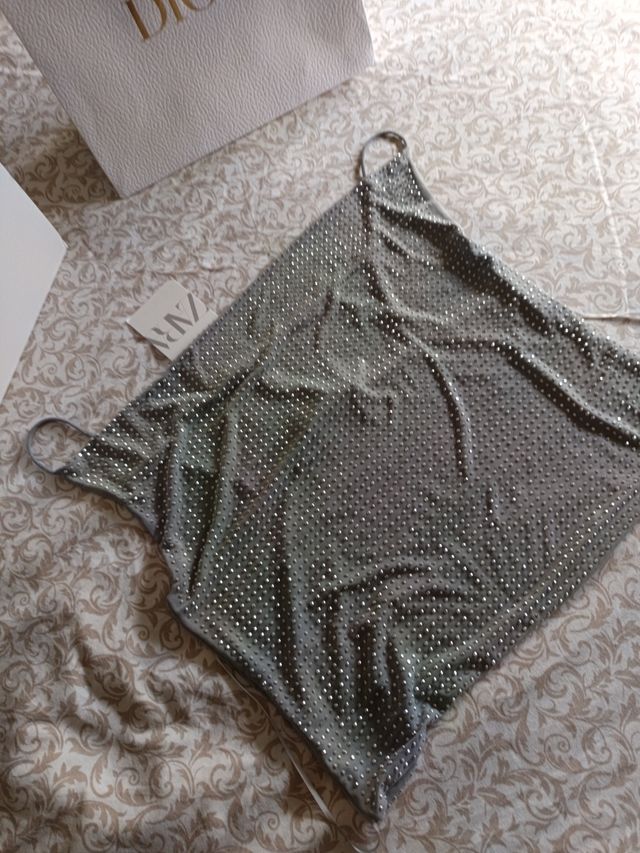 Top tul gris con pedreria