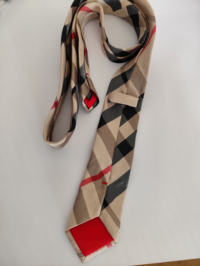 Corbata Beige y Roja