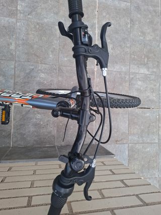 Bicicleta montaña 26" aluminio