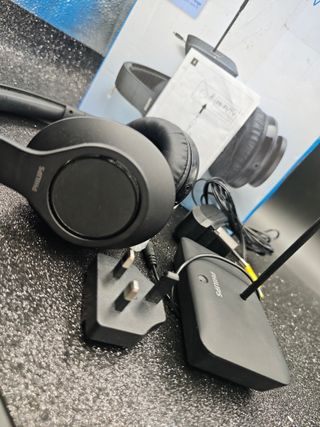 Auriculares Philips inalámbricos TV