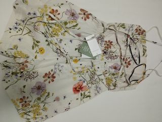 Peto corto blanco - floral