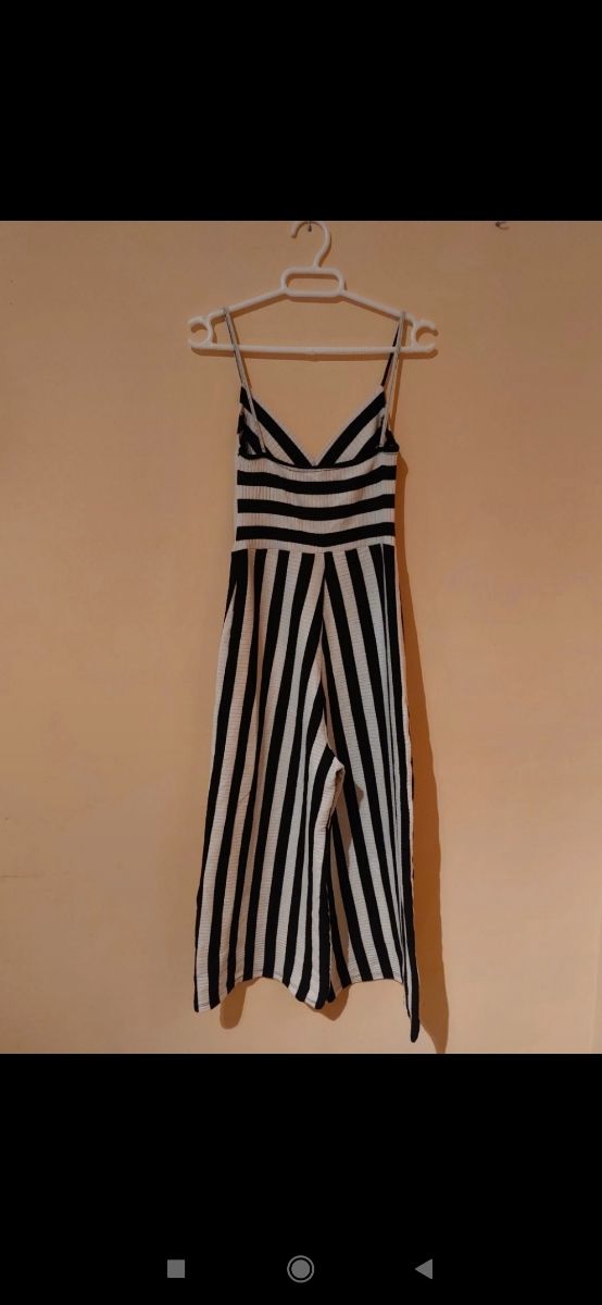 Mono rayas blanco-negro