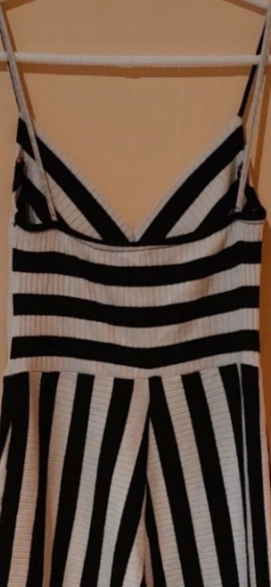 Mono rayas blanco-negro