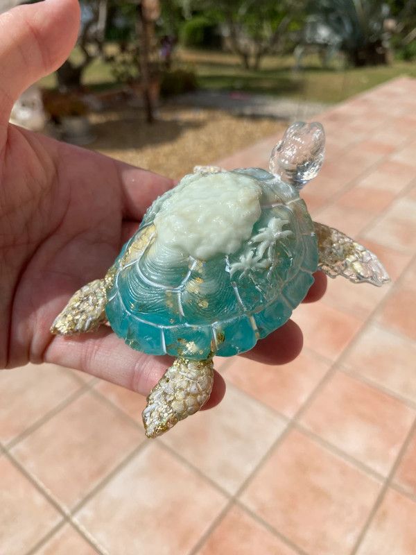 Tortuga marina fosforescente