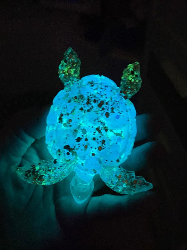 Tortuga marina fosforescente