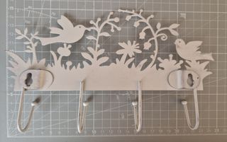 Gancho de pared para objetos ligeros
