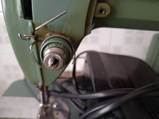 Máquina coser Alfa - Antigua
