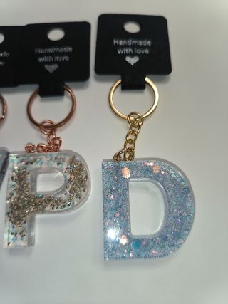 Portachiavi lettera resina glitter