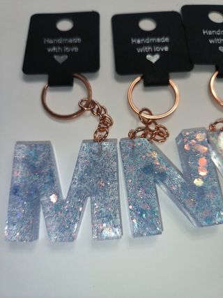 Portachiavi lettera resina glitter