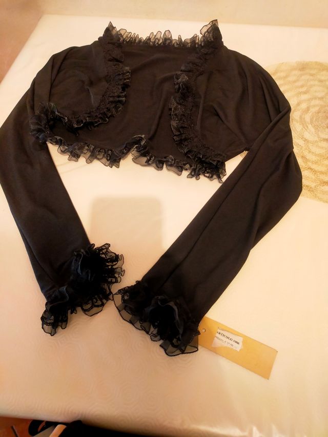 Coprispalle nero marca MELOGRANO elegante