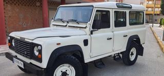 Land Rover Defender 1994