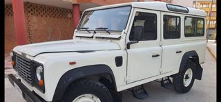 Land Rover Defender 1994