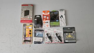 Cables, cargador y accesorios