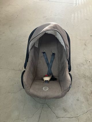 Coche bebé ligero usado
