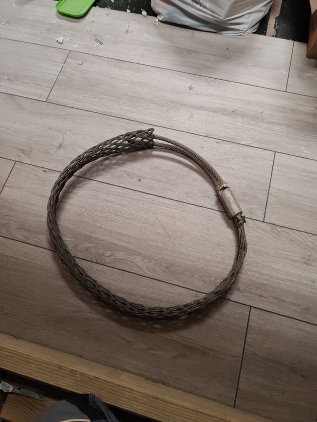 Media de tracción de cables