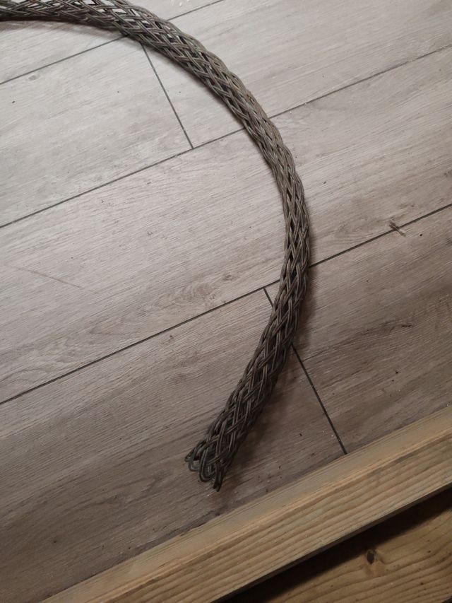 Media de tracción de cables