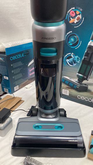 Cecotec FreeGo Wash&Vacuum: fregona eléctrica