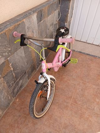 Bicicleta niña 16" Btwin
Precio Negociable
