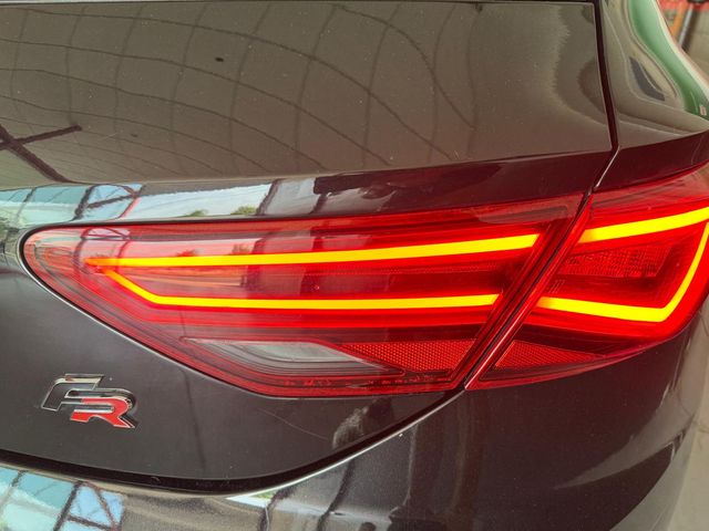 SEAT Leon FR TSI 115CV