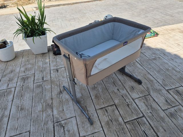 Minicuna Chicco Next2Me