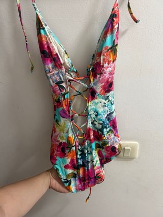 Bañador turquesa estampado flores