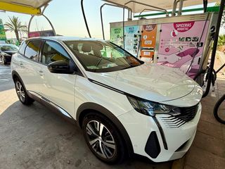Peugeot 3008 2023
