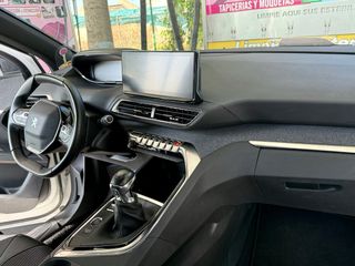 Peugeot 3008 2023