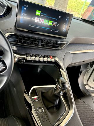 Peugeot 3008 2023