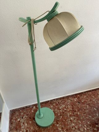 Lámpara pie vintage verde