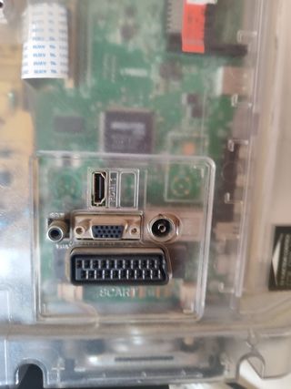 TV LG 22 pulgadas + mando universal de regalo