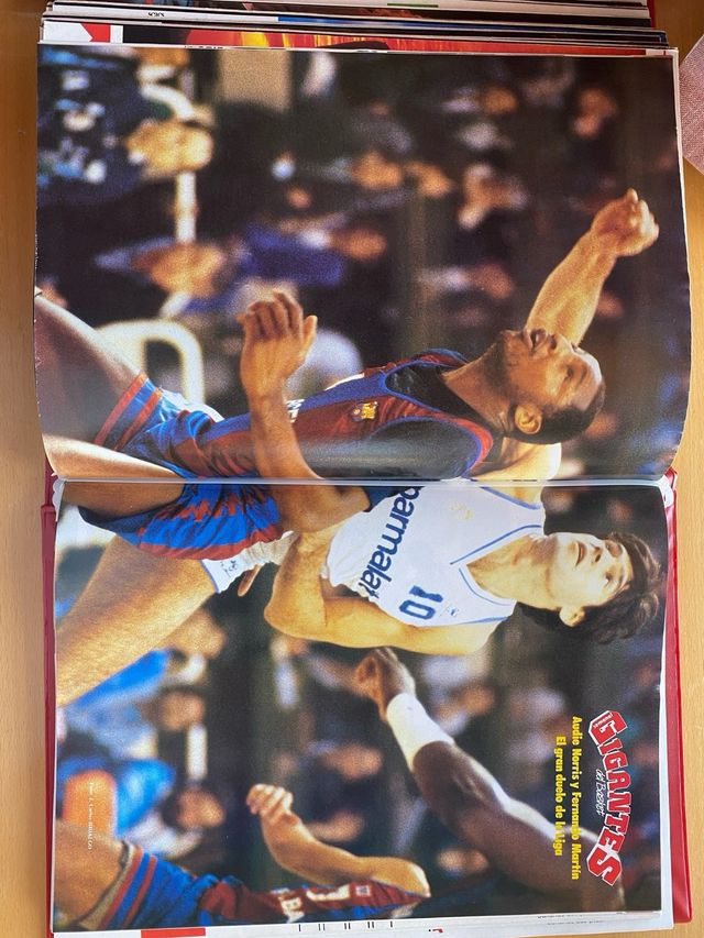 EXTRAORDINARIA COLECCIÓN
GIGANTES DEL BASKET 1988