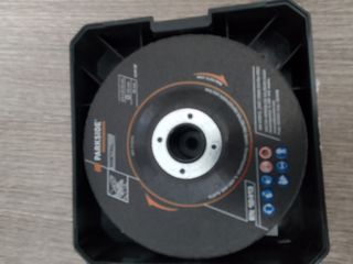 Set dischi taglio metallo + abrasivi Parkside
