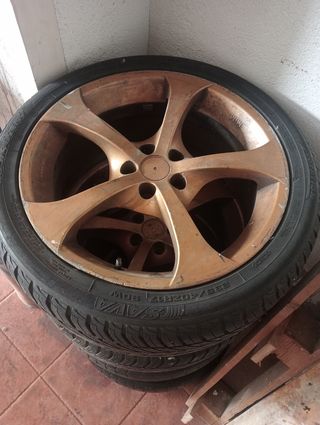 4 Ruedas 17" grupo VAG