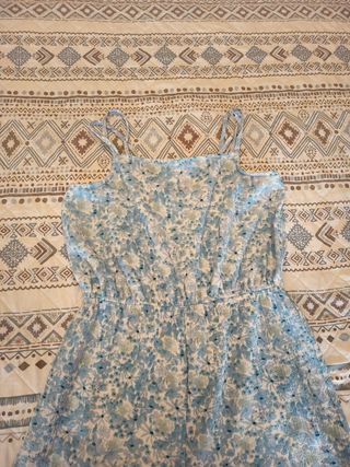 Mono niña azul y blanco