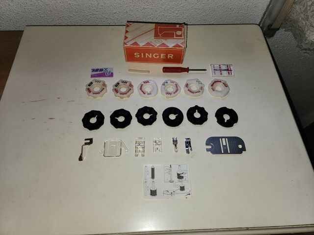 Máquina coser Singer 518 + mueble