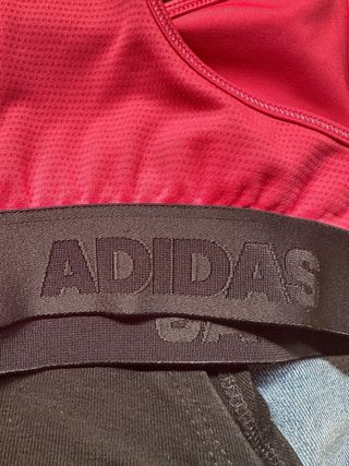 Top Adidas Techfit Rosa -