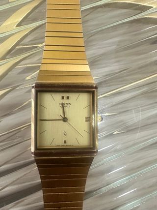 Reloj Citizen chapado oro