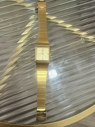 Reloj Citizen chapado oro