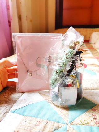 Lote accesorios y joyas varias