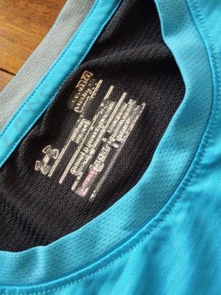 Camiseta Under Armour azul