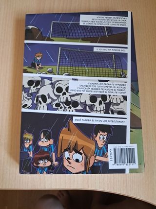 Los Futbolísimos 15: El misterio de las 101 cal...